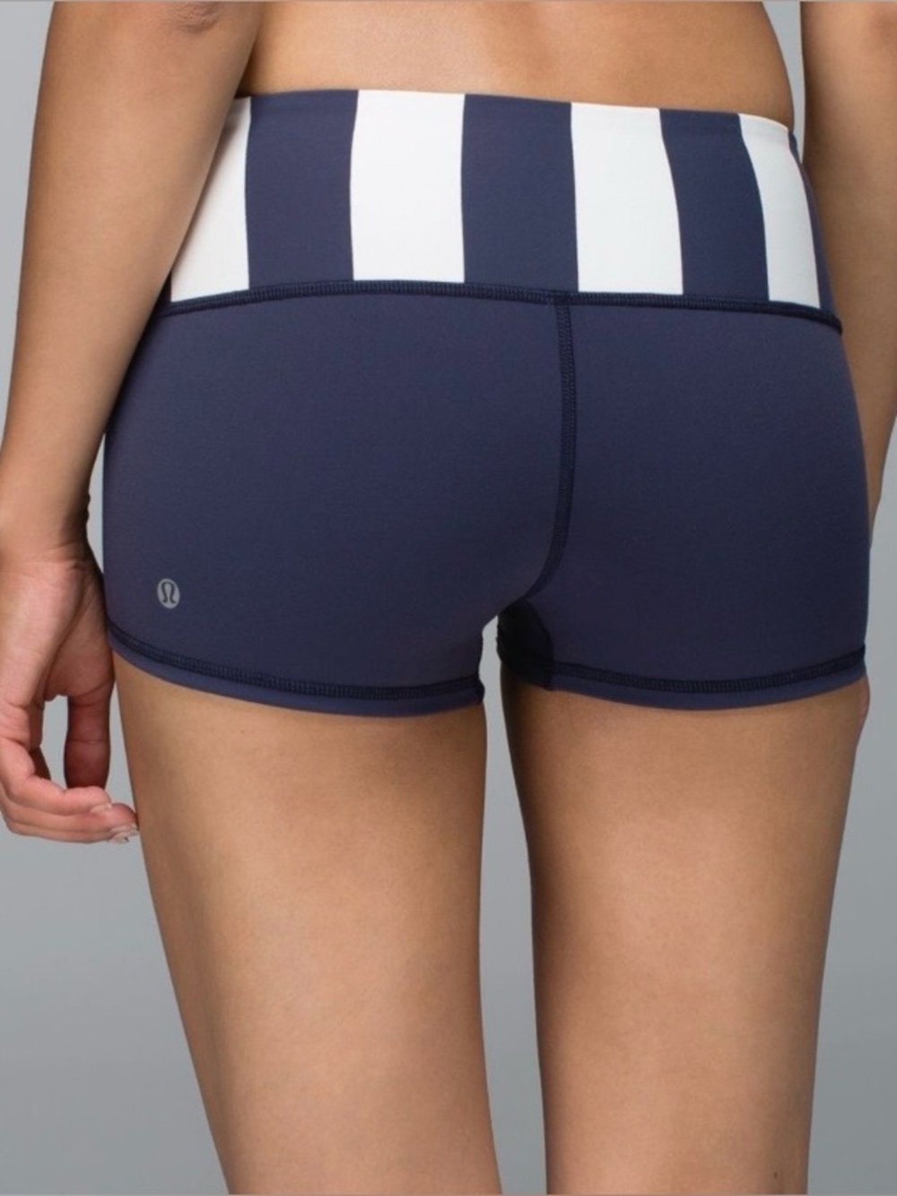 Lululemon Boogie Short *Full-On Luon Cadet Blue / Steep Stripe Cadet Blue - Picture 2 of 6